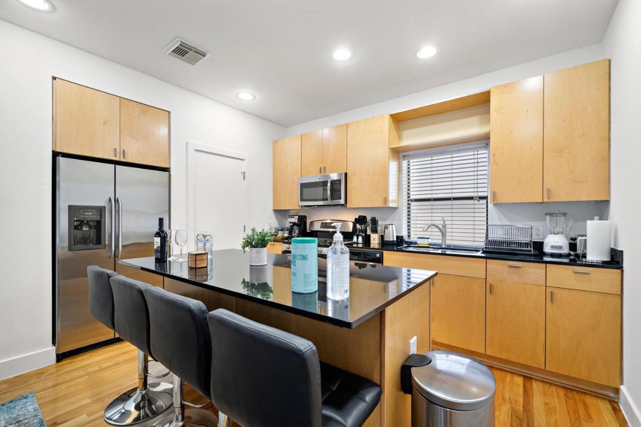 Houston Getaway By Downtown Pool Table Pets Villa ภายนอก รูปภาพ